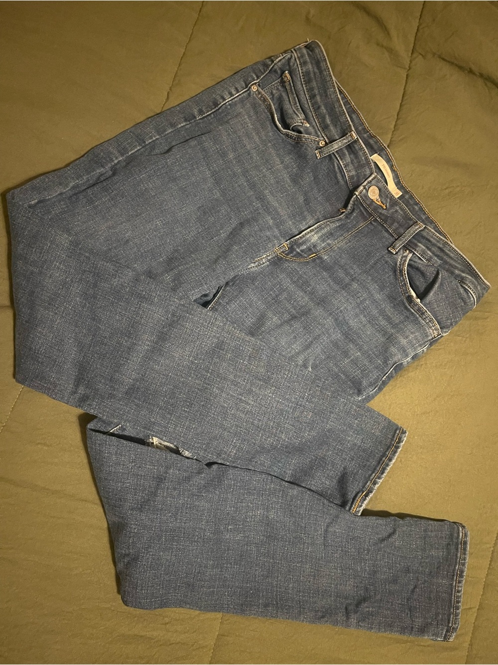 Levi 711 SKINNY Jean